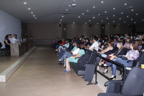 Seminário finaliza a elaboração do PME em Dourados - Chico Leite